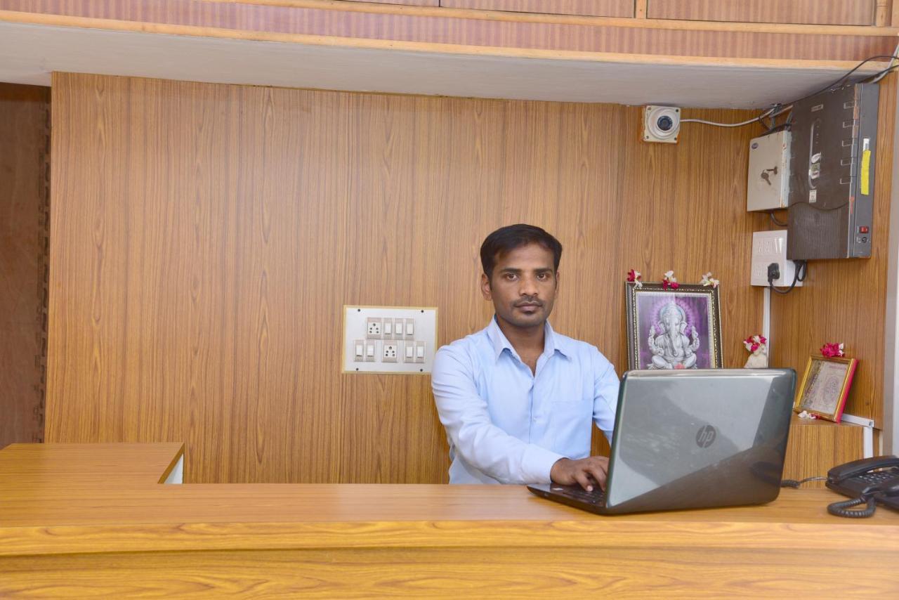 Shreyas Residency Hotel Mysore Exterior foto